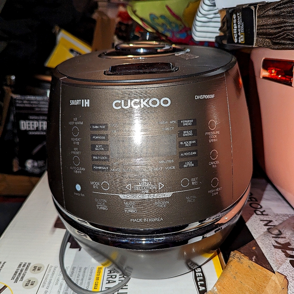Cuckoo smart rice pressure cooker